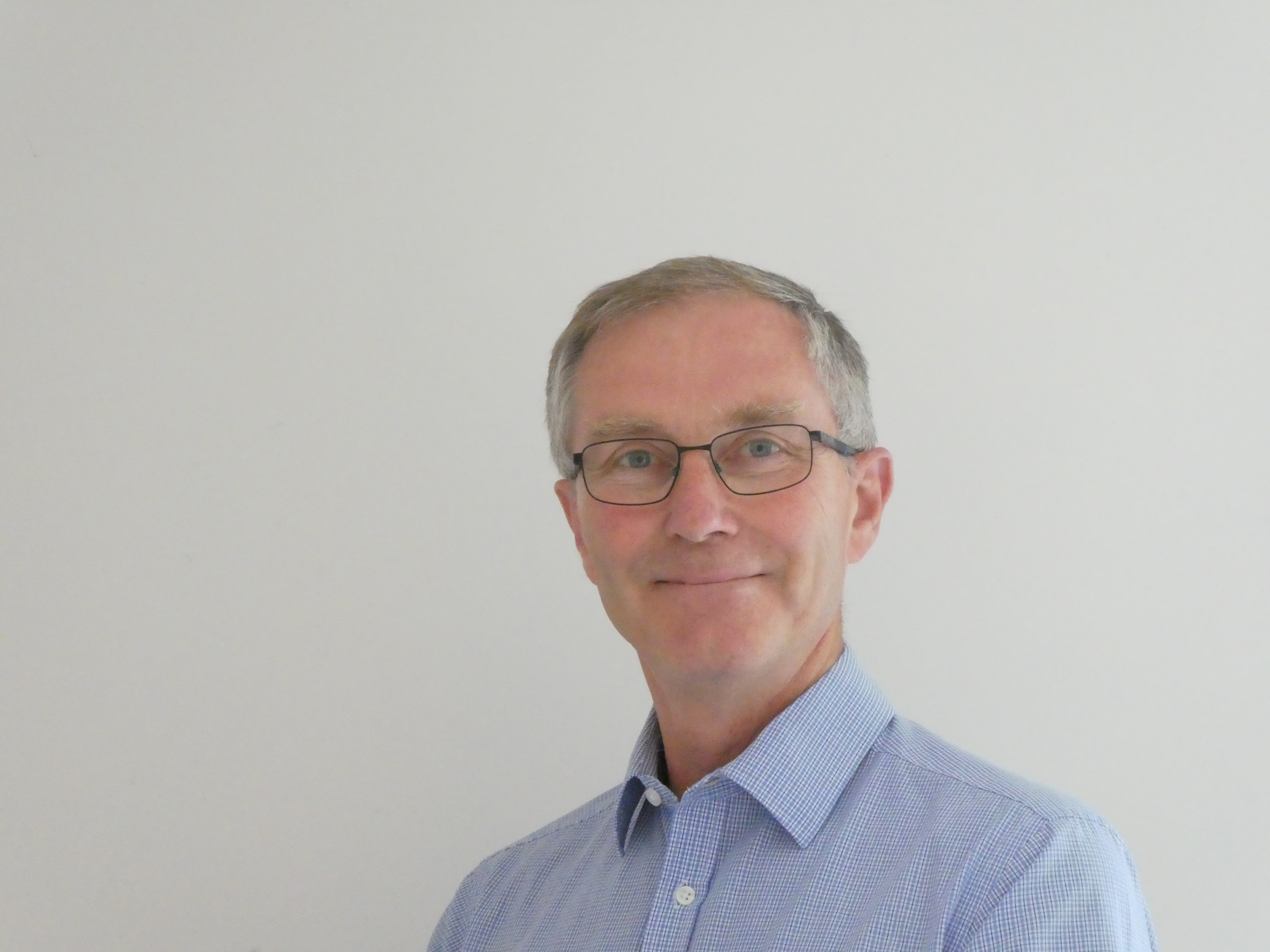 Increase project success and reduce risk by identifying the right stakeholders 