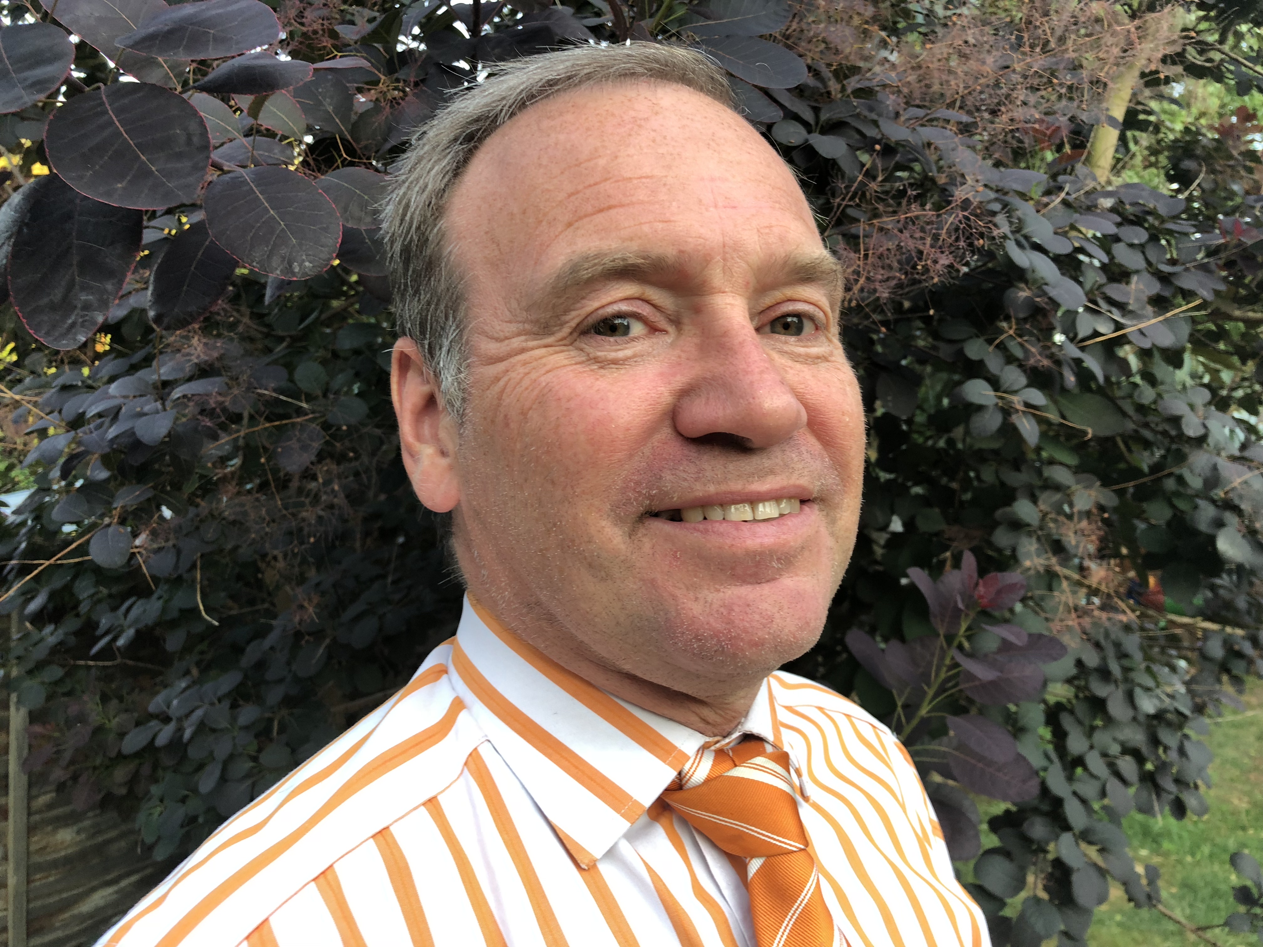 How to build team collaboration and become a project leader everyone loves 